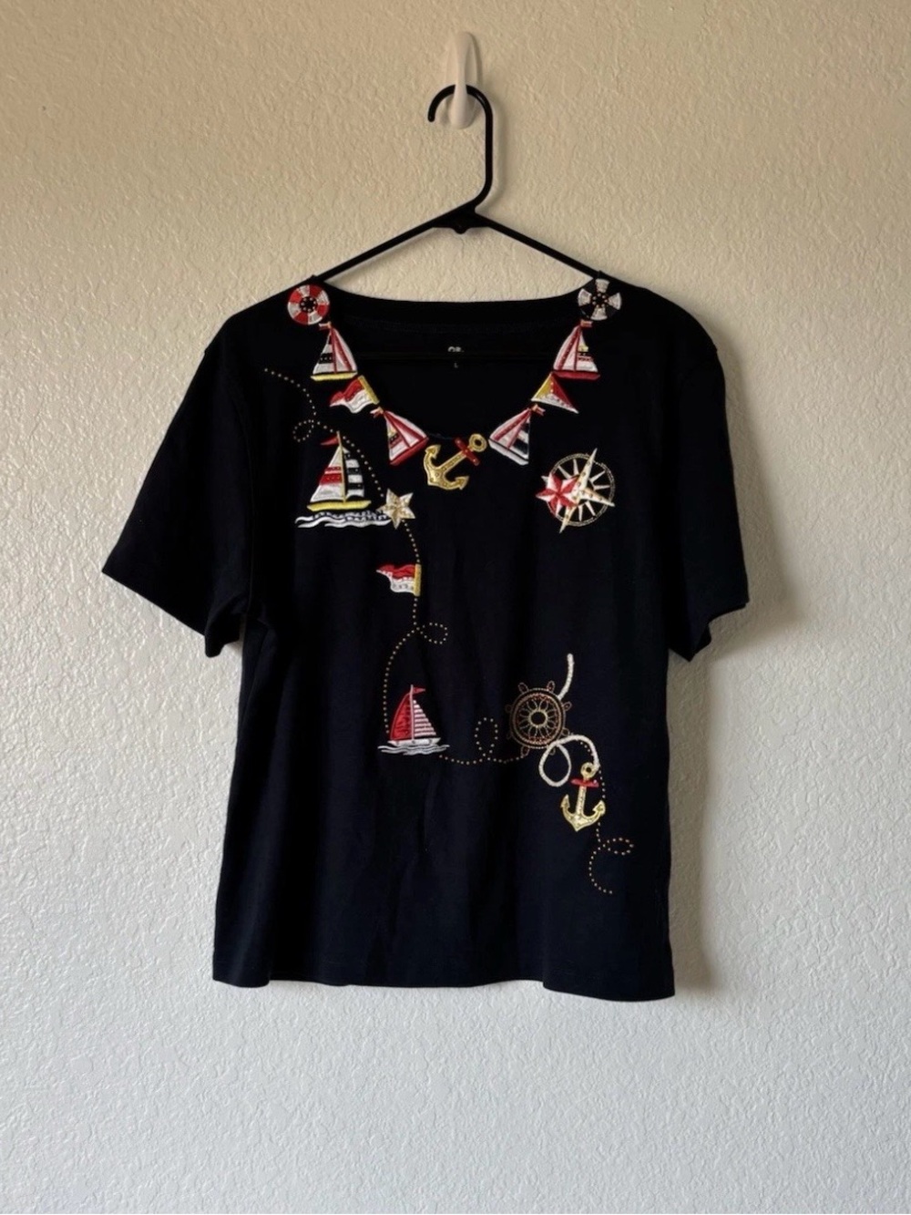Princess Cruises Black Nautical
Embroidered T-Shirt Size L Sailboat Anchor